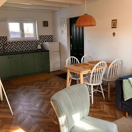Helenowka Holiday home *